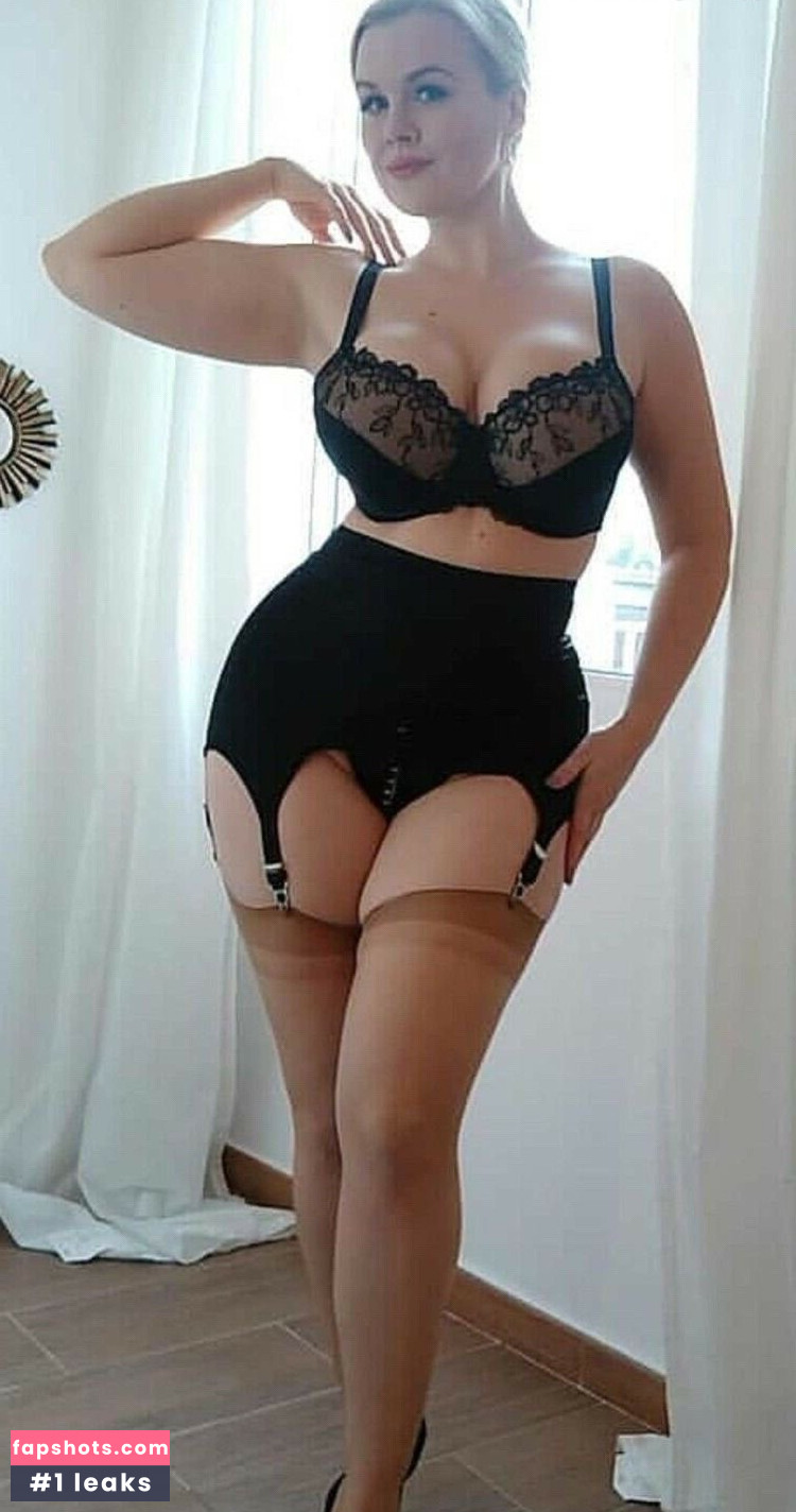 Lilli Luxe Nude Leaks OnlyFans Photos #130 - LeakJerk