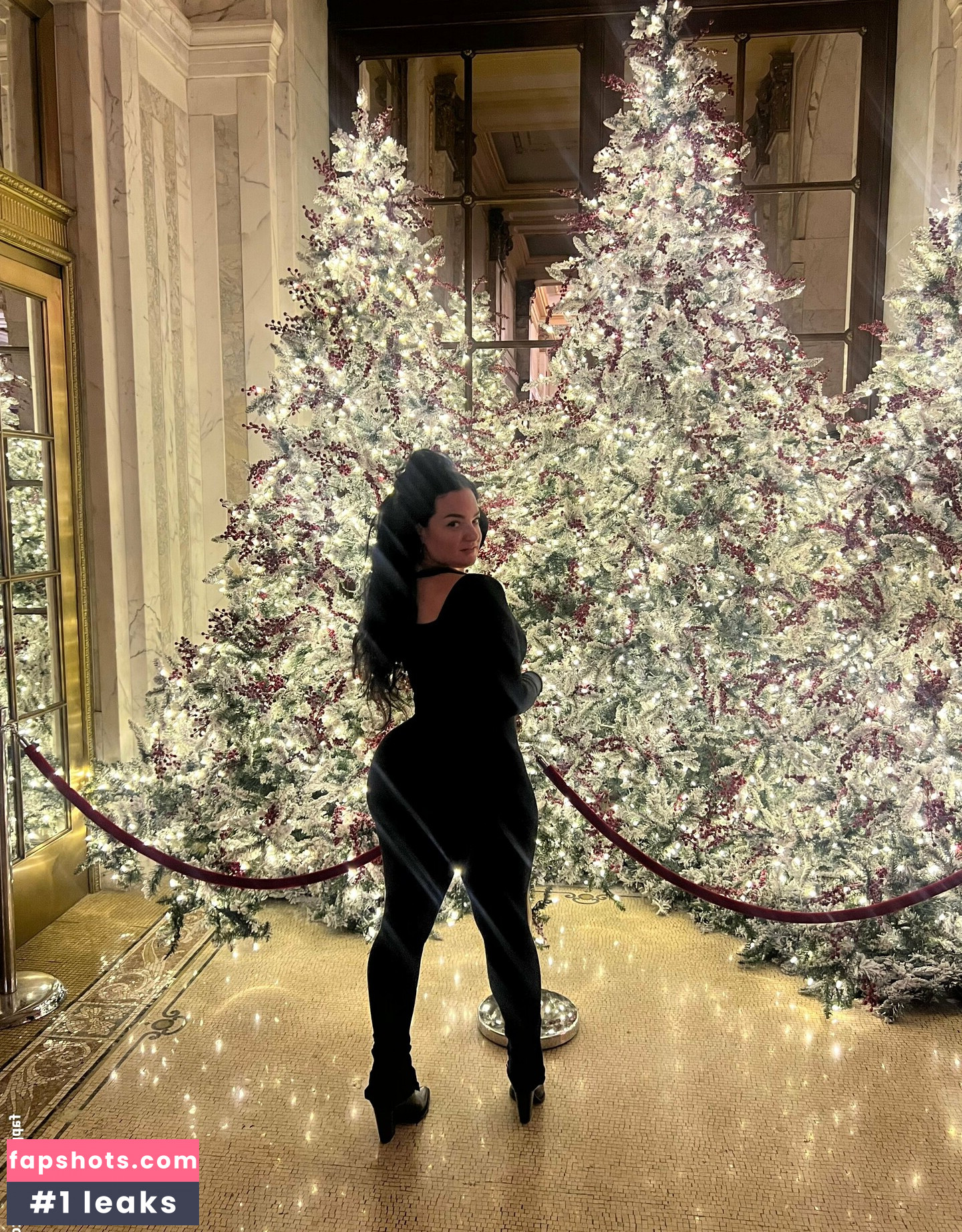 lillianette gallery photo #14