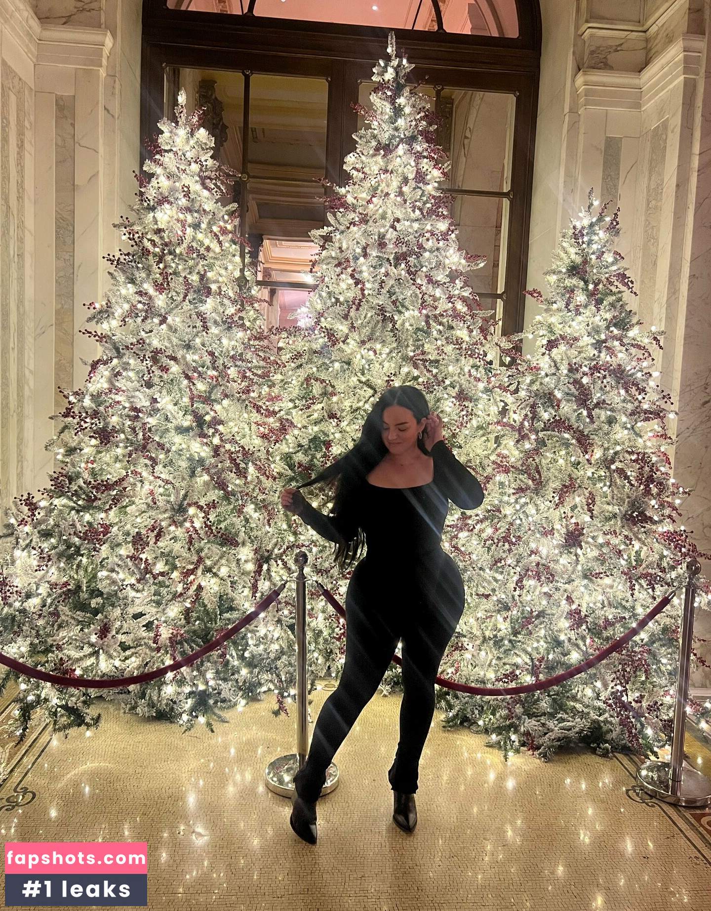 lillianette gallery photo #6