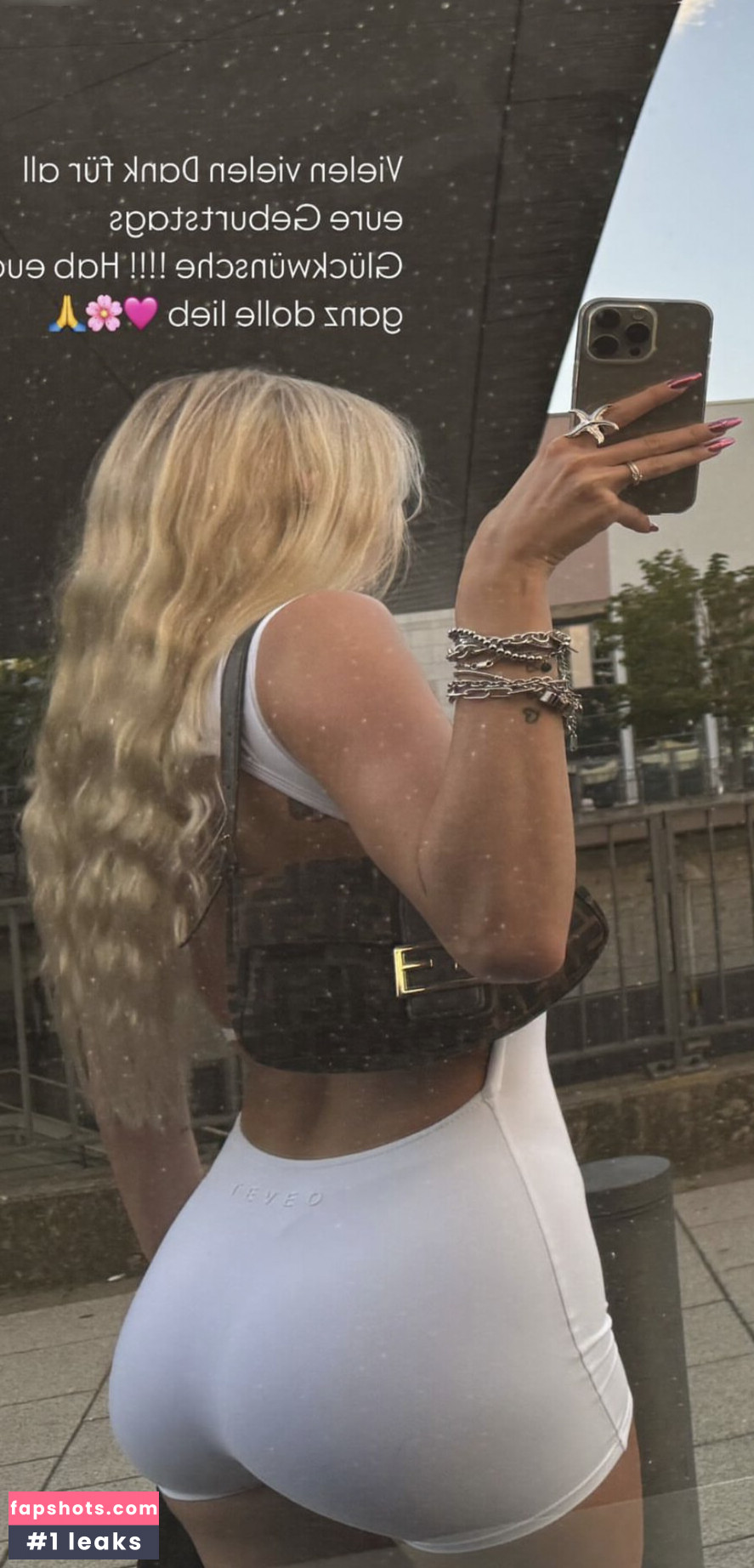 Lillimsr gallery photo #18