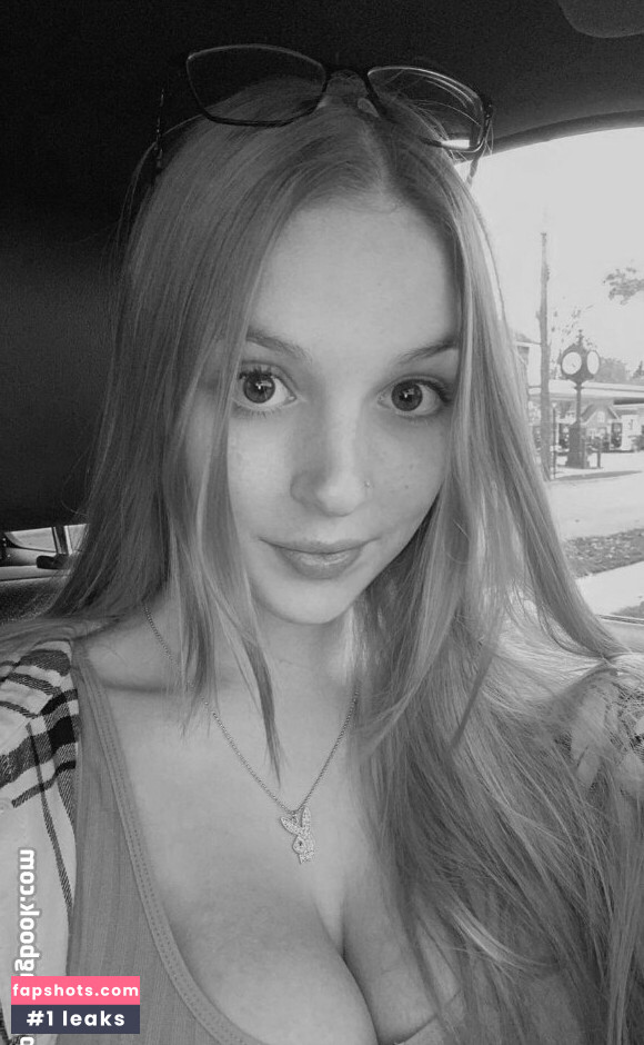 Lilly A Nahé úniky fotek pouze od fanoušků #15 - Fapshots