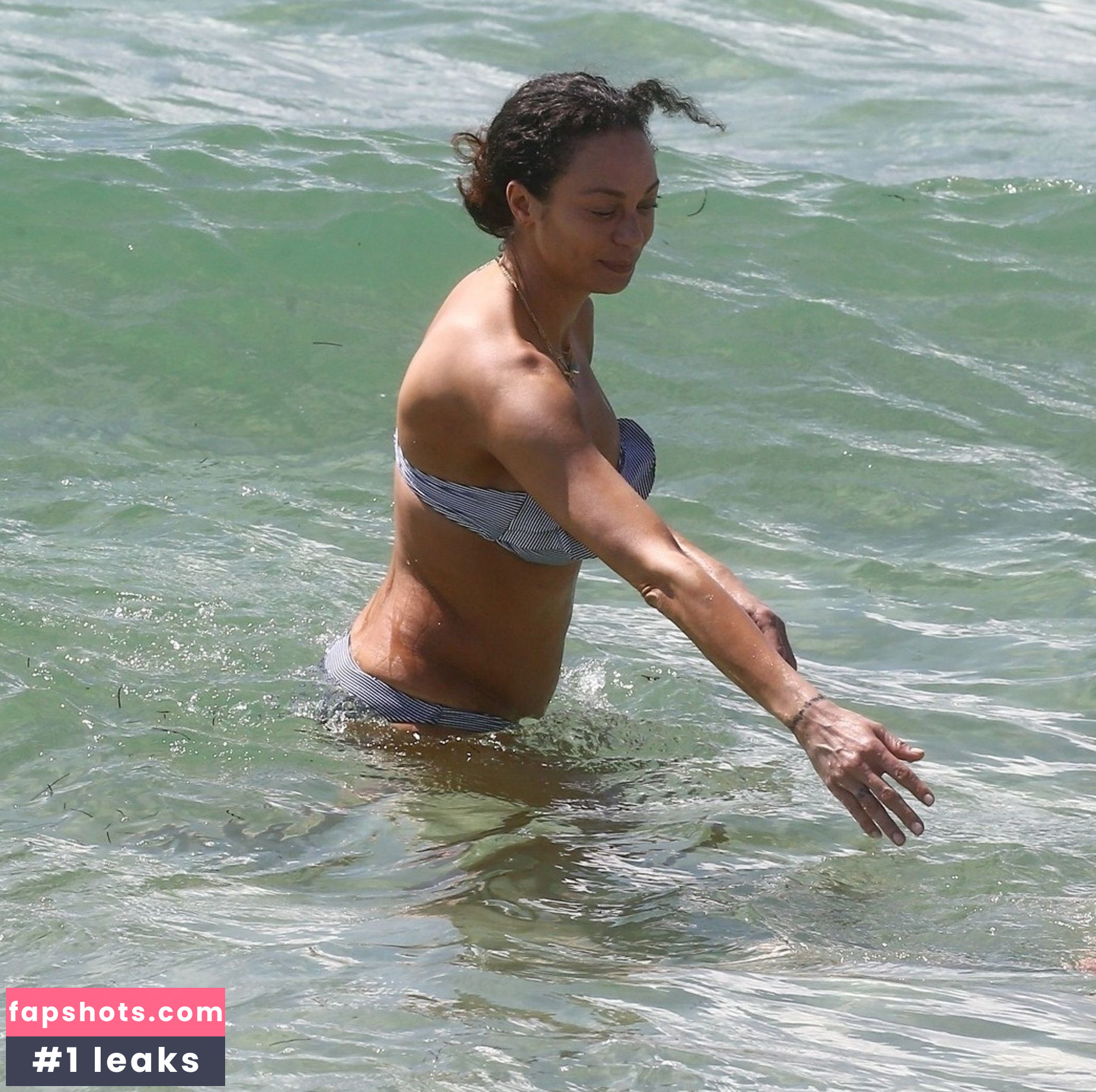 Lilly Becker gallery photo #499