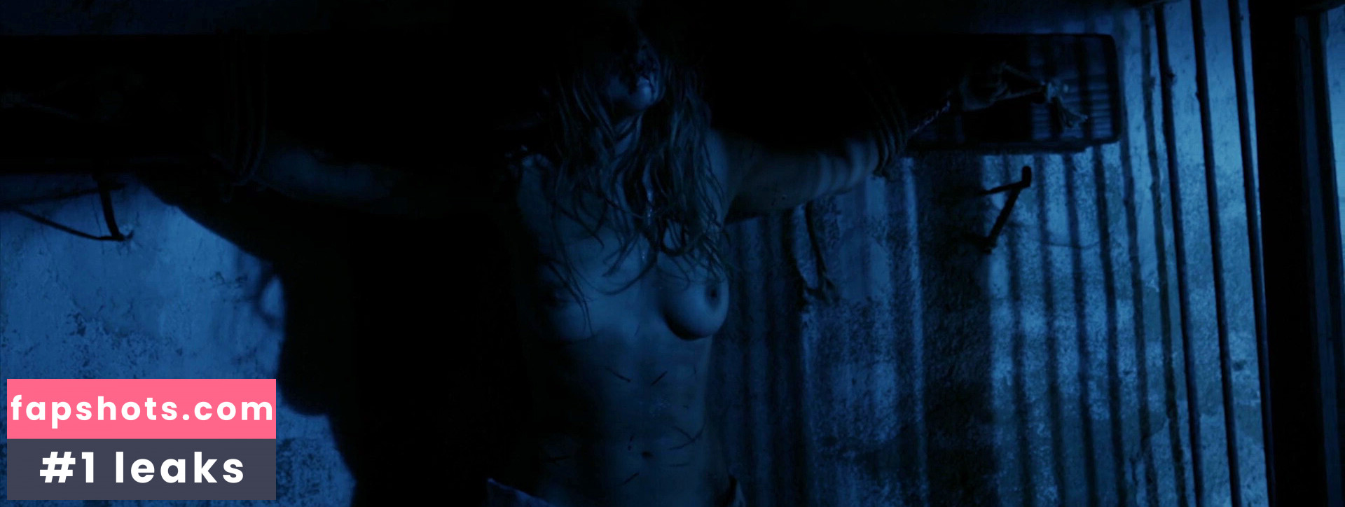 Lilly-Fleur Pointeaux gallery photo #13