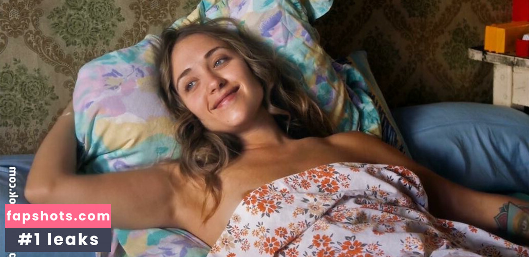 Lilly-Fleur Pointeaux gallery photo #19