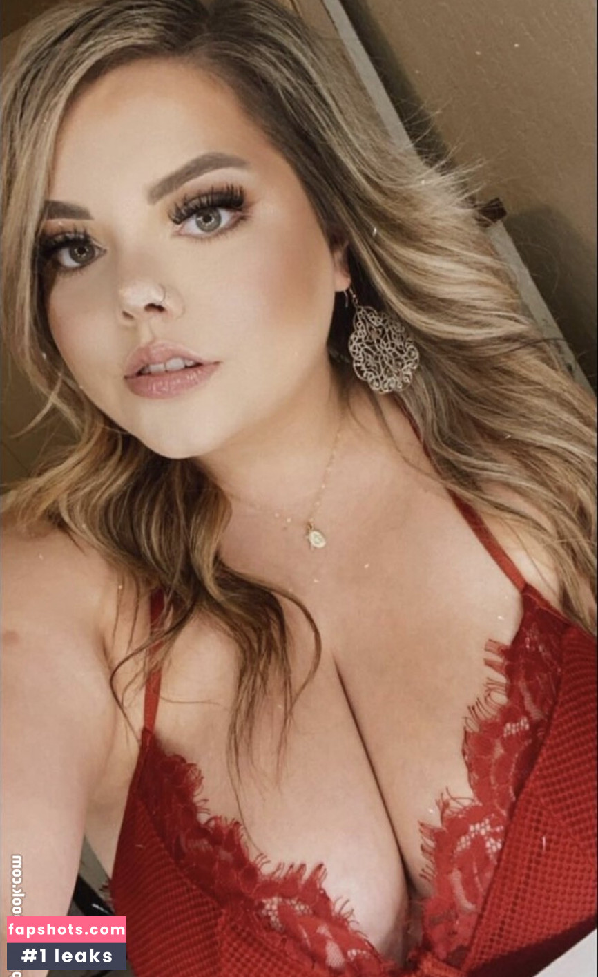 Lilly M gallery photo #8