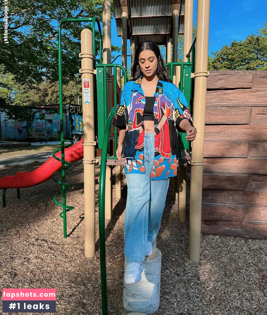 Lilly Singh gallery photo #102