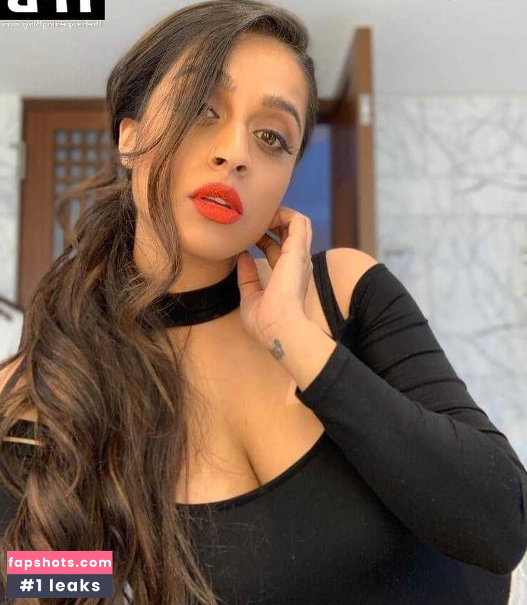 Lilly Singh gallery photo #124