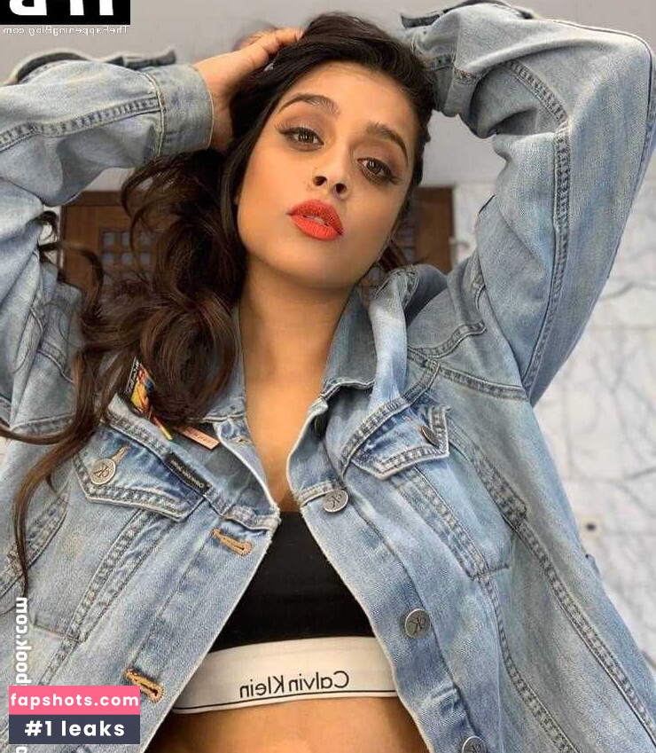 Lilly Singh gallery photo #135