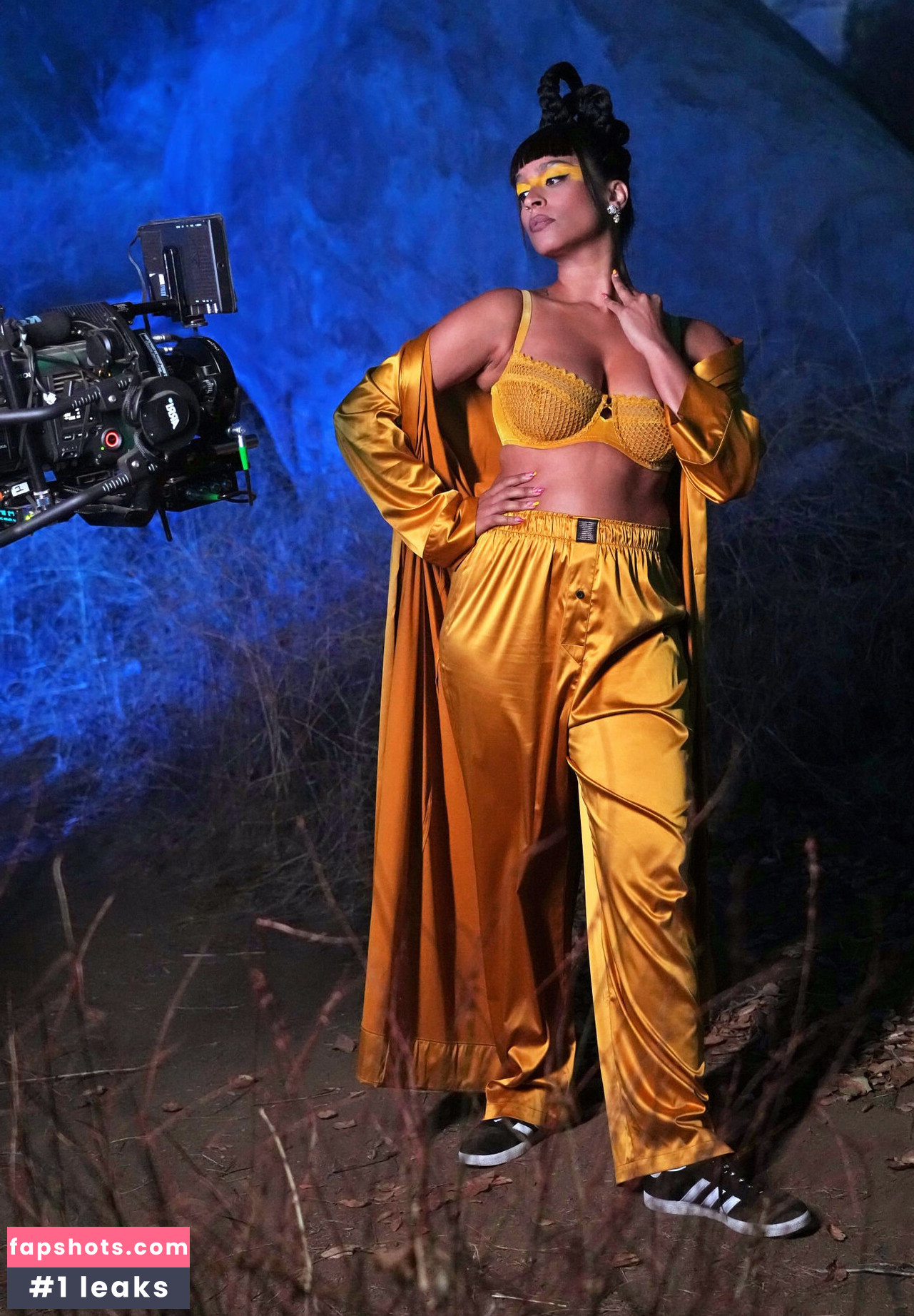 Lilly Singh gallery photo #70