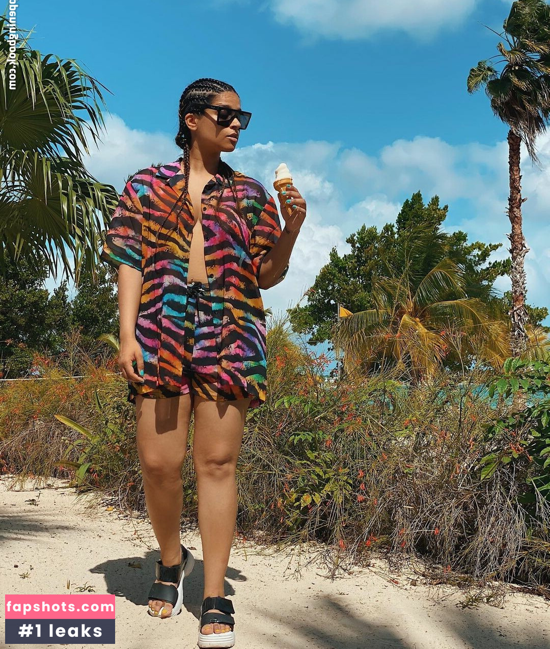 Lilly Singh gallery photo #100