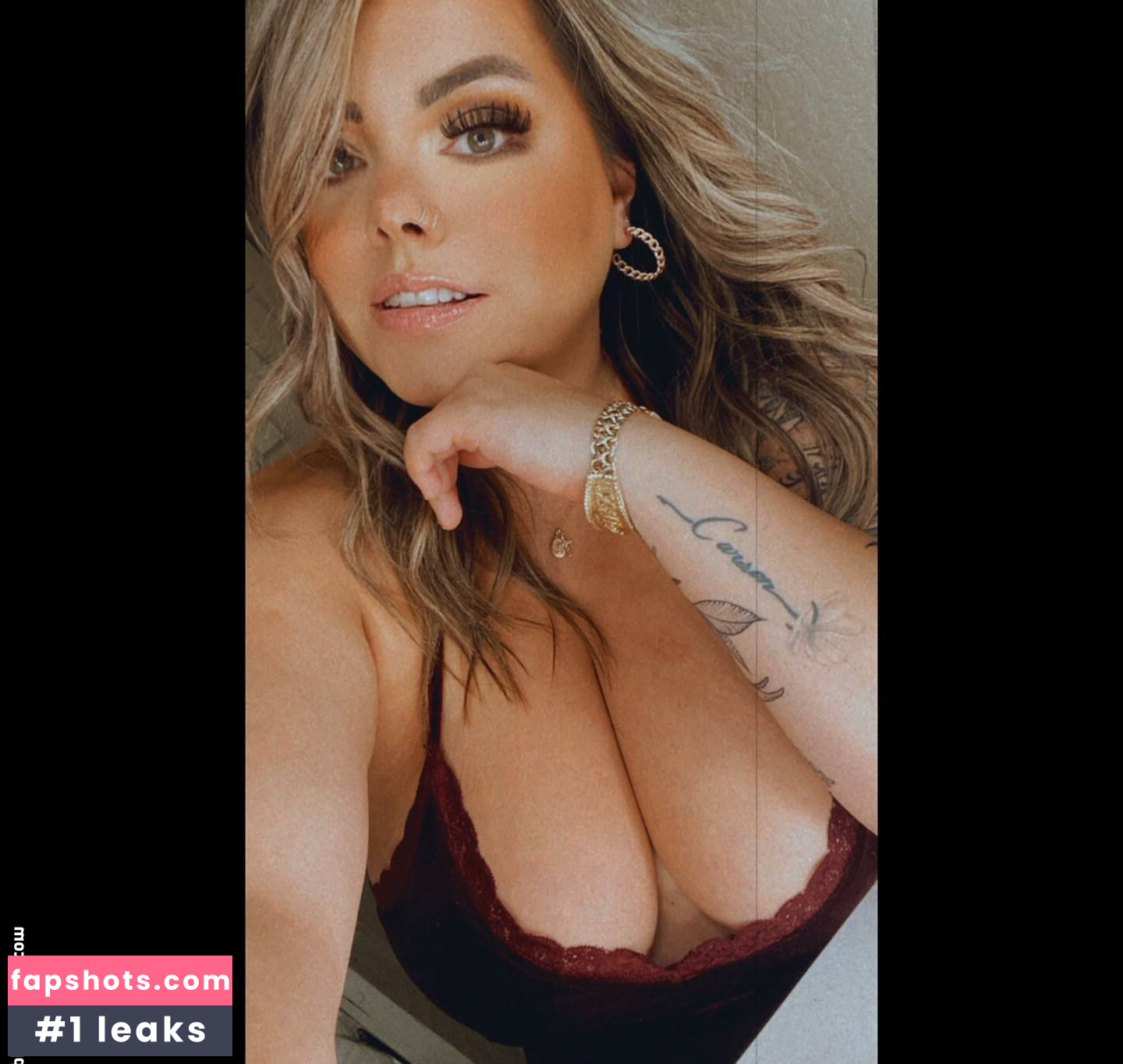 Lilly Zamora gallery photo #50