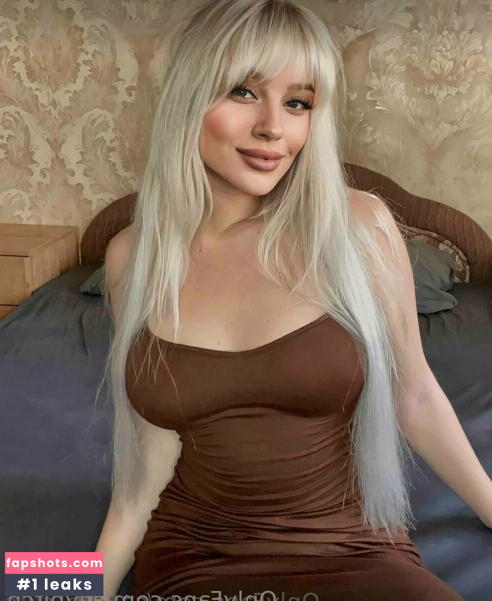 lillybitch gallery photo #88