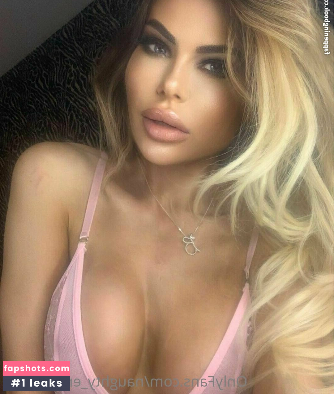 lillylaneofficial gallery photo #9