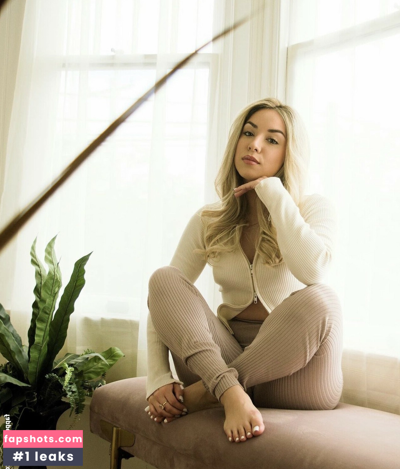 Lilmg_ gallery photo #5