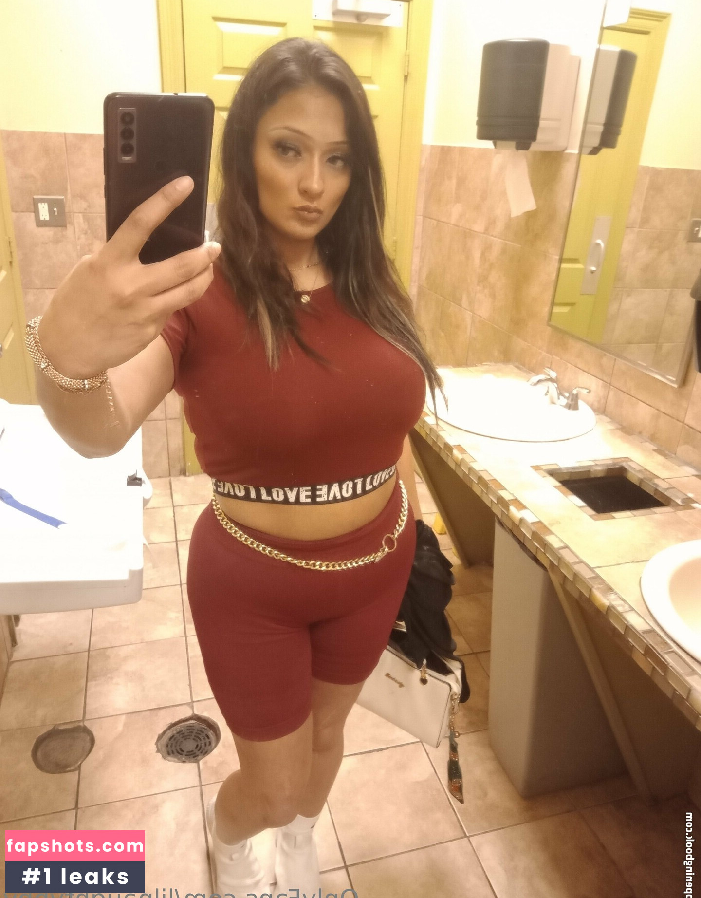 lilnaughtybby gallery photo #3