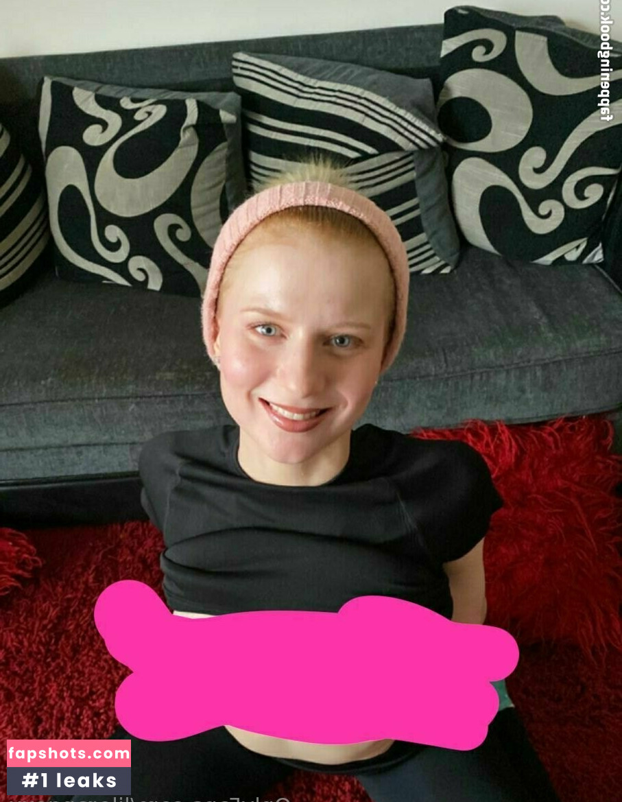 lilorangexx nude babe gallery