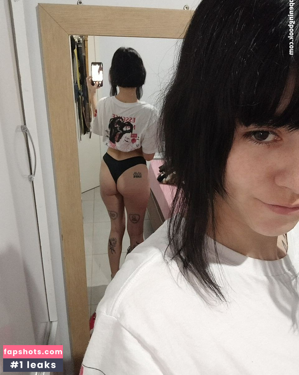 LilR4v3n4 Filtración Desnuda OnlyFans Foto #3 - Fapshots