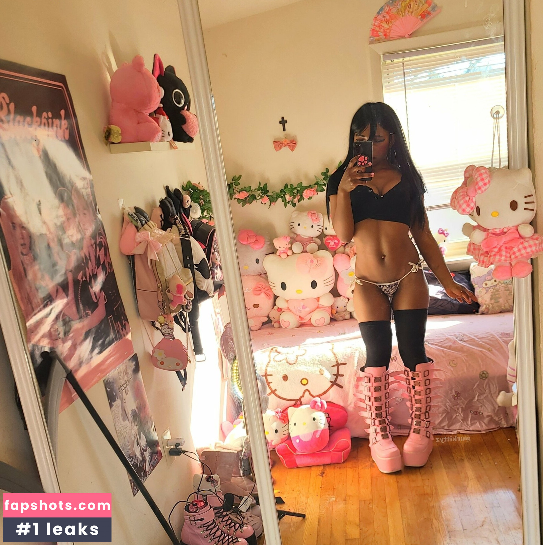 Lilrawrs gallery photo #14