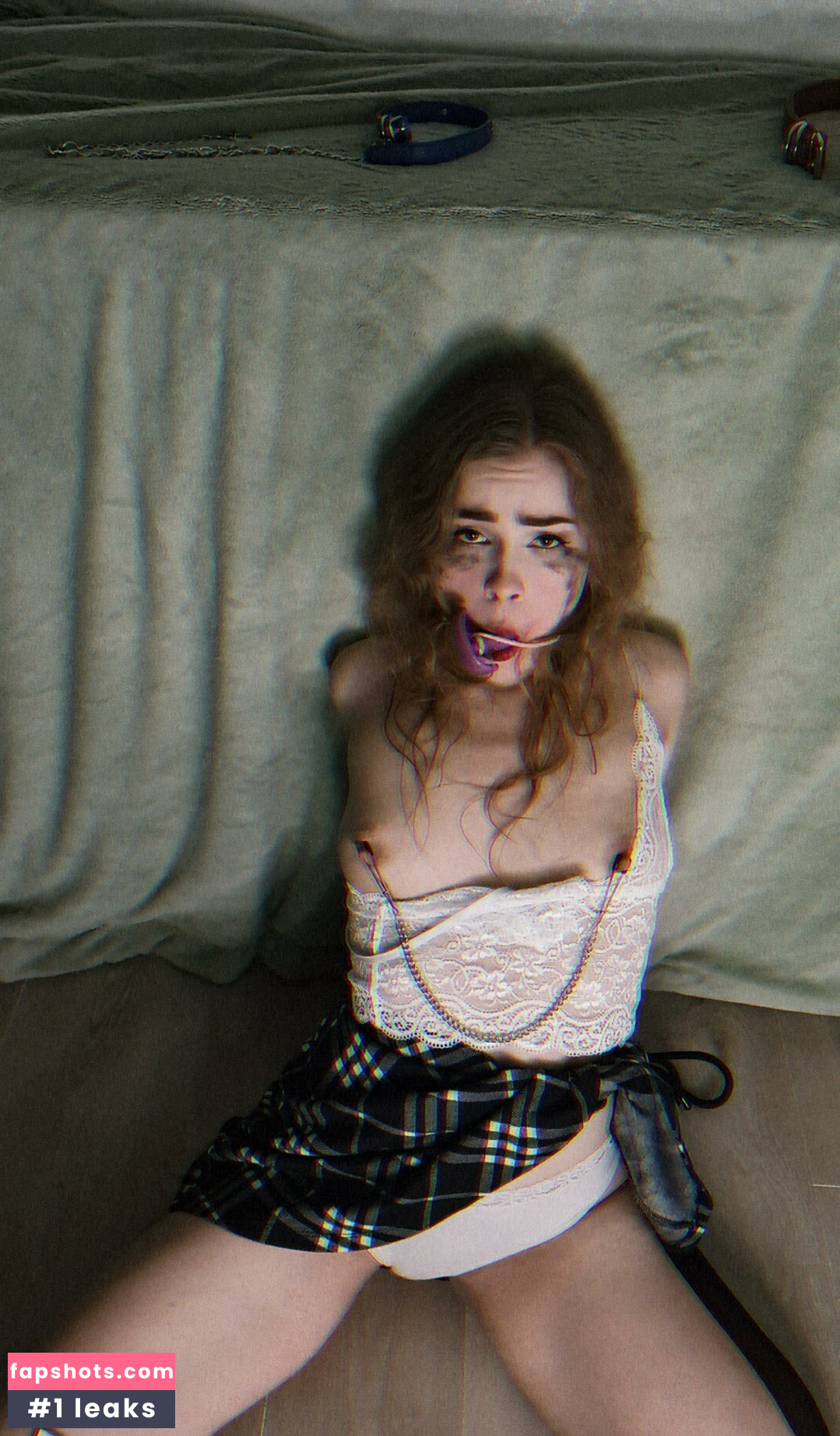 LilRoxxxy gallery photo #36