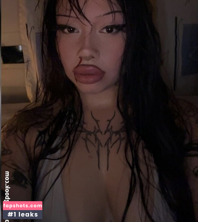 Lilsusi gallery photo #4