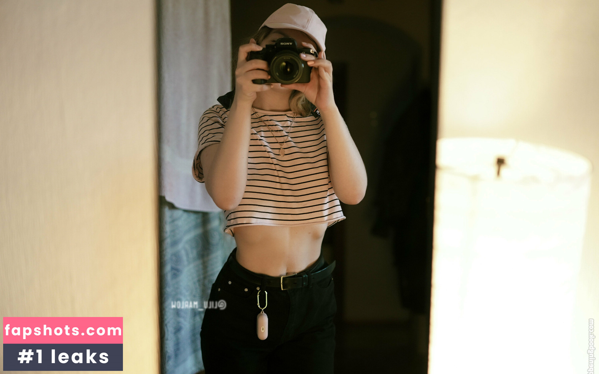 lilu_marlow gallery photo #14