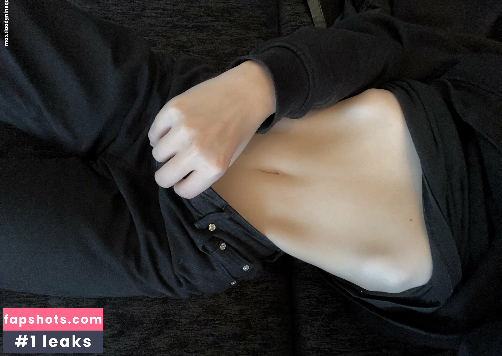 lilu_marlow gallery photo #9