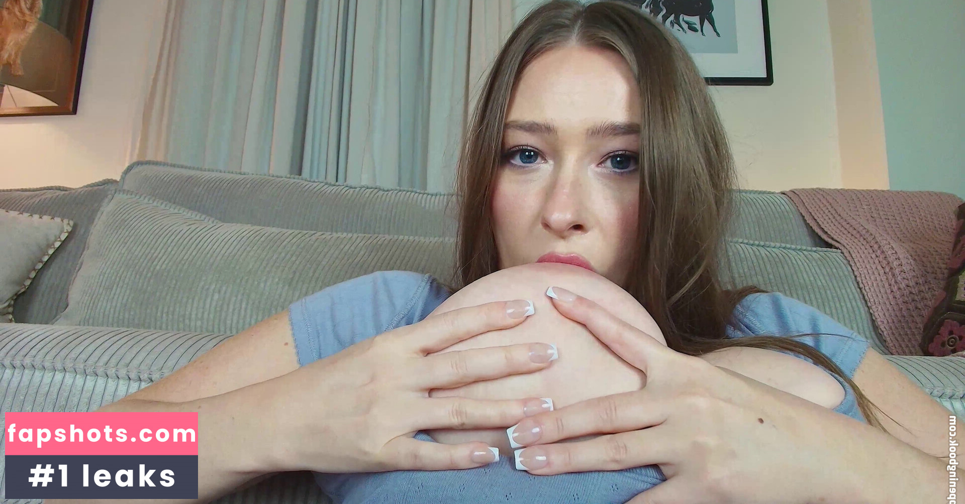 Lily Adair gallery photo #4