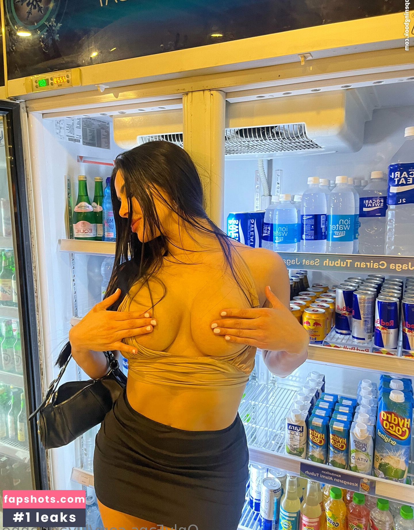 Lily Adrianne gallery photo #20