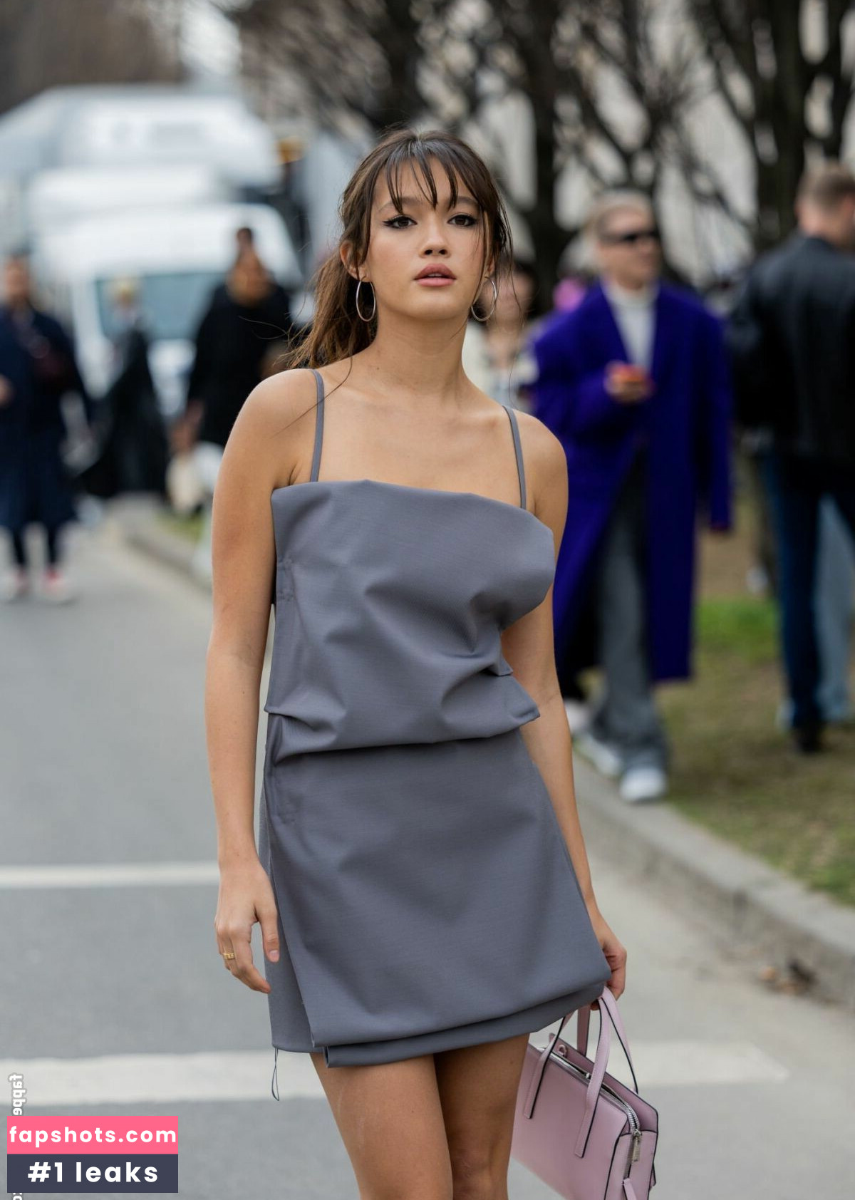 Lily Chee gallery photo #150