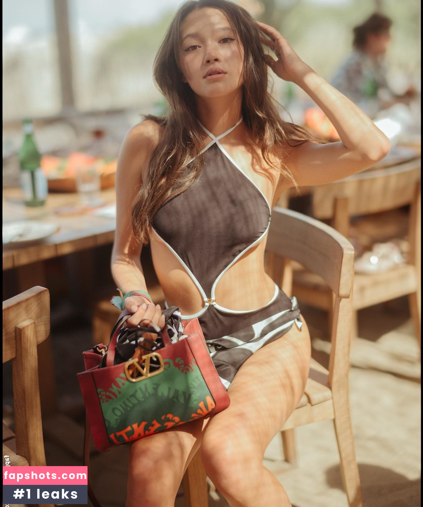 Lily Chee gallery photo #186