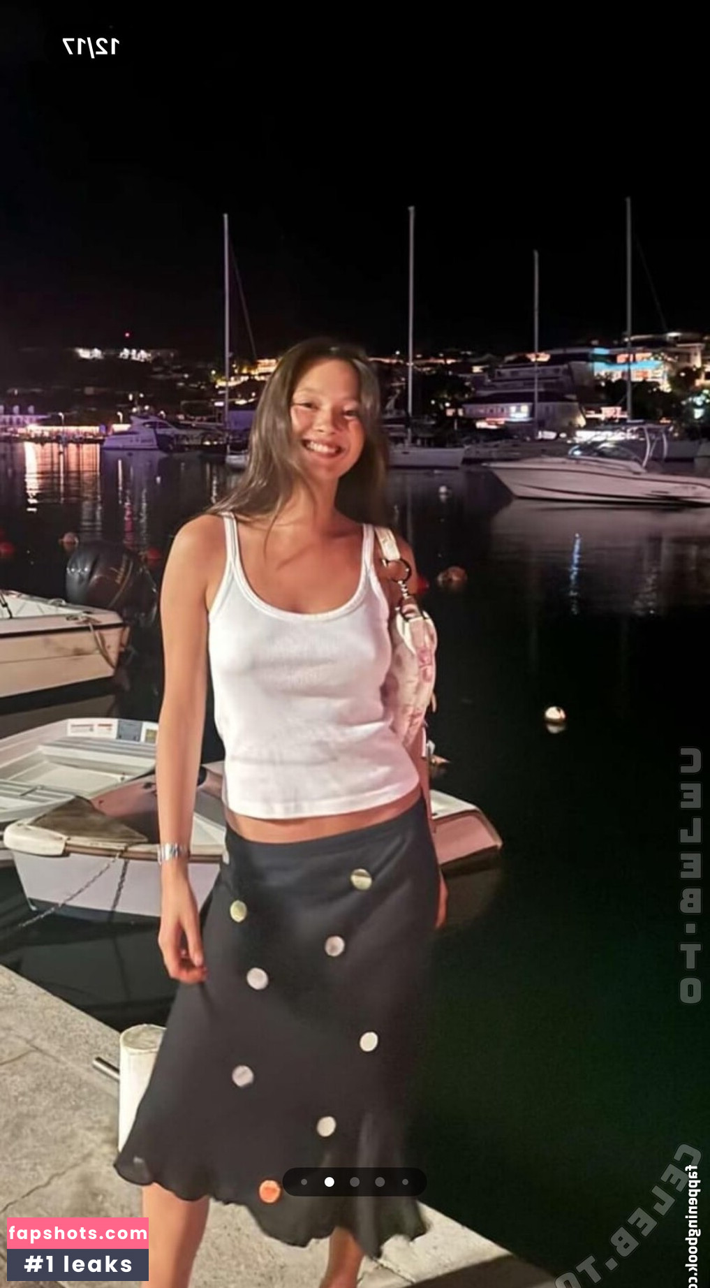 Lily Chee gallery photo #21