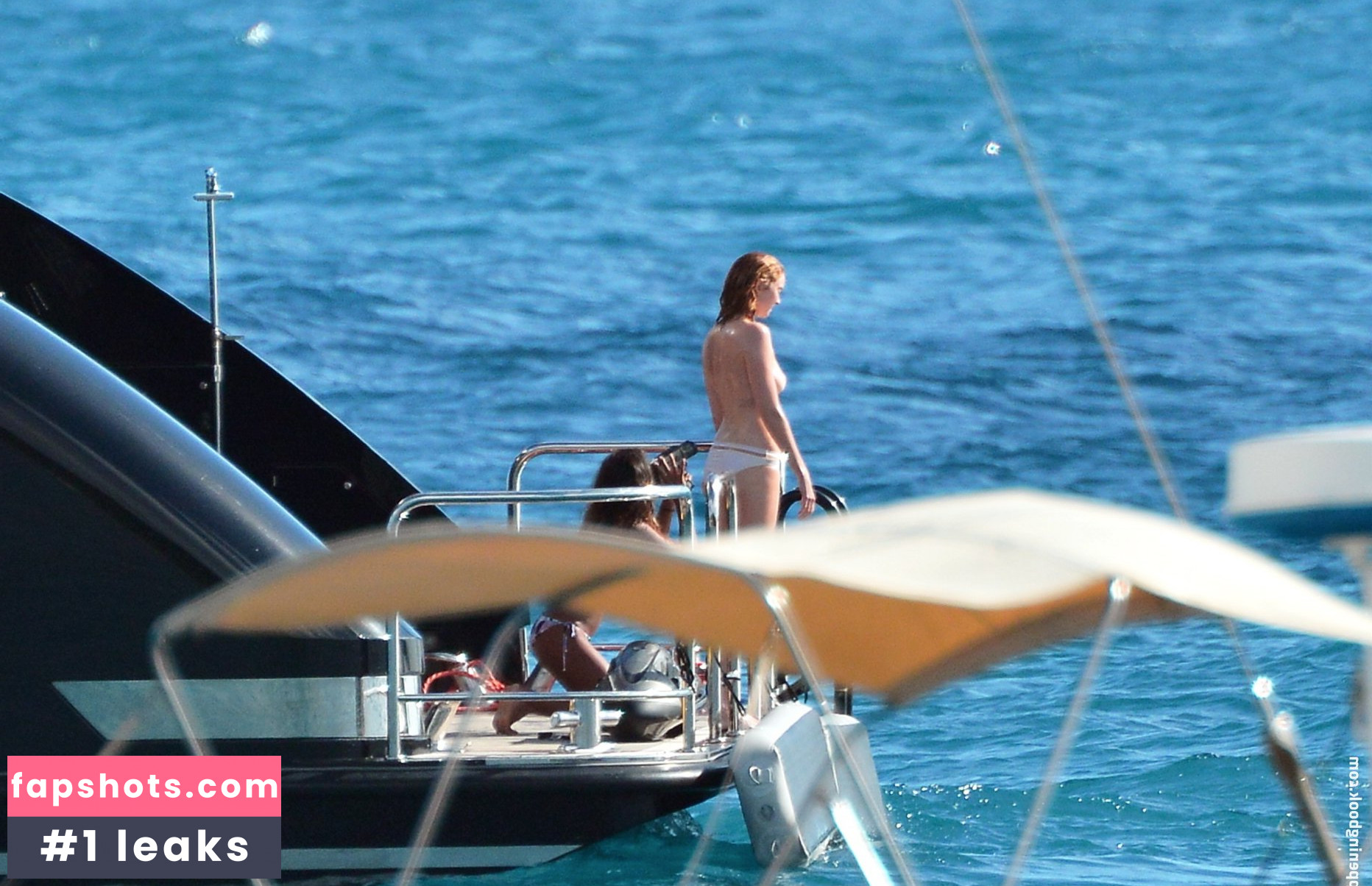 Lily Cole Filtración Desnuda OnlyFans Foto #102 - Fapshots