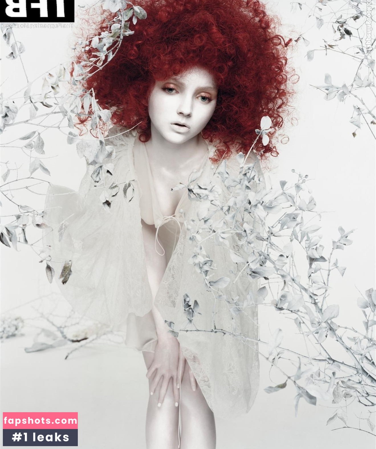 Lily Cole Filtración Desnuda OnlyFans Foto #46 - Fapshots