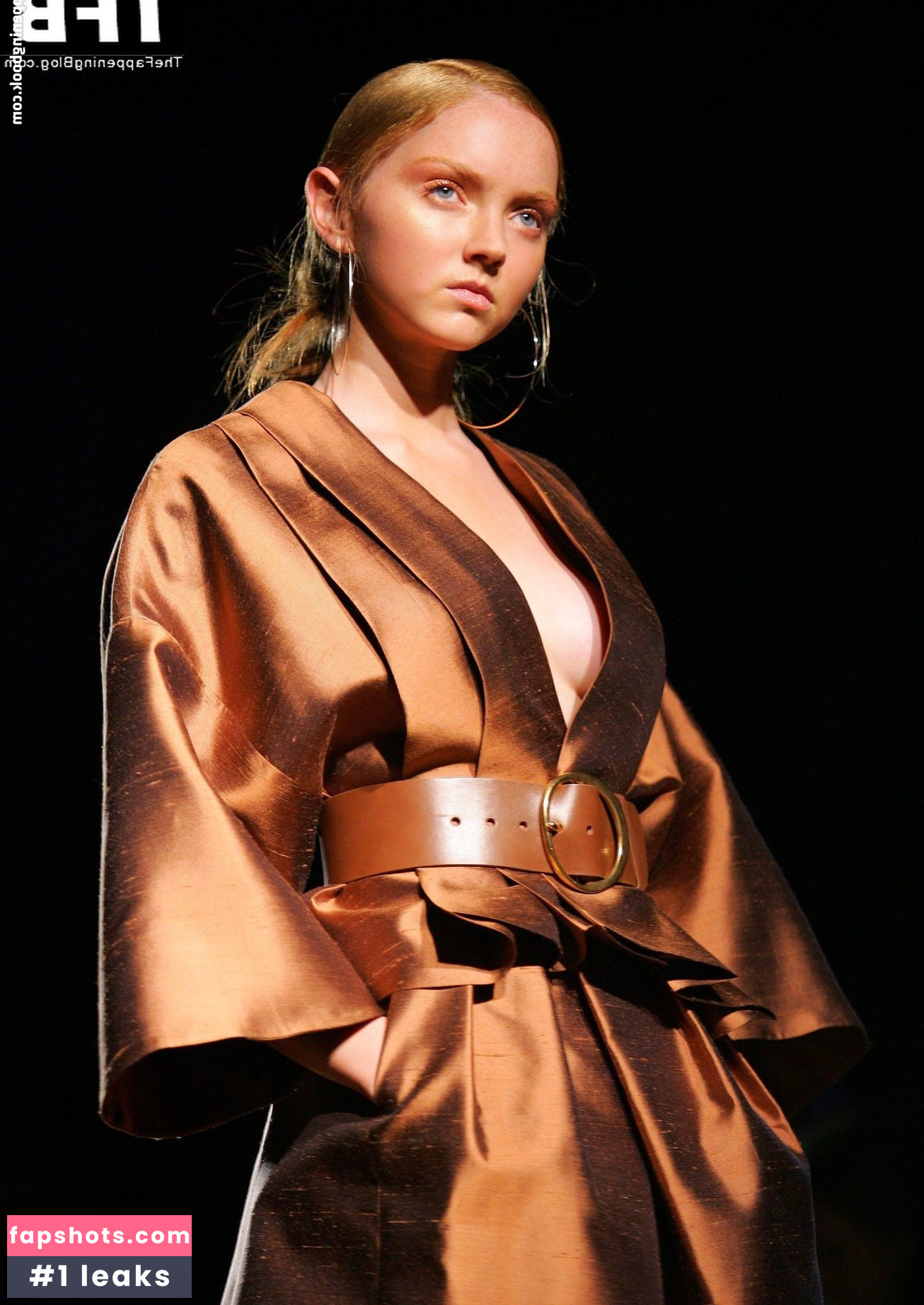 Lily Cole Filtración Desnuda OnlyFans Foto #50 - Fapshots