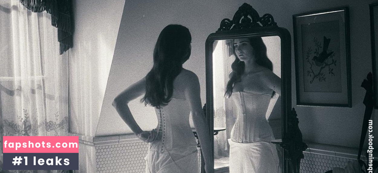 Lily Cole Filtración Desnuda OnlyFans Foto #62 - Fapshots