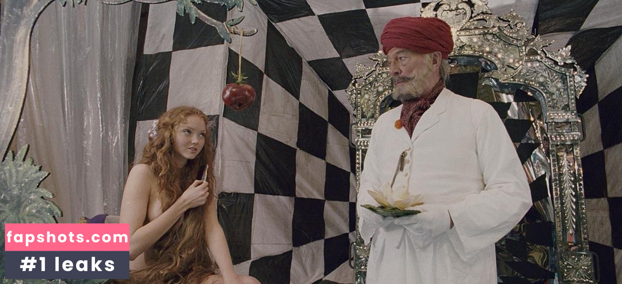 Lily Cole Filtración Desnuda OnlyFans Foto #68 - Fapshots