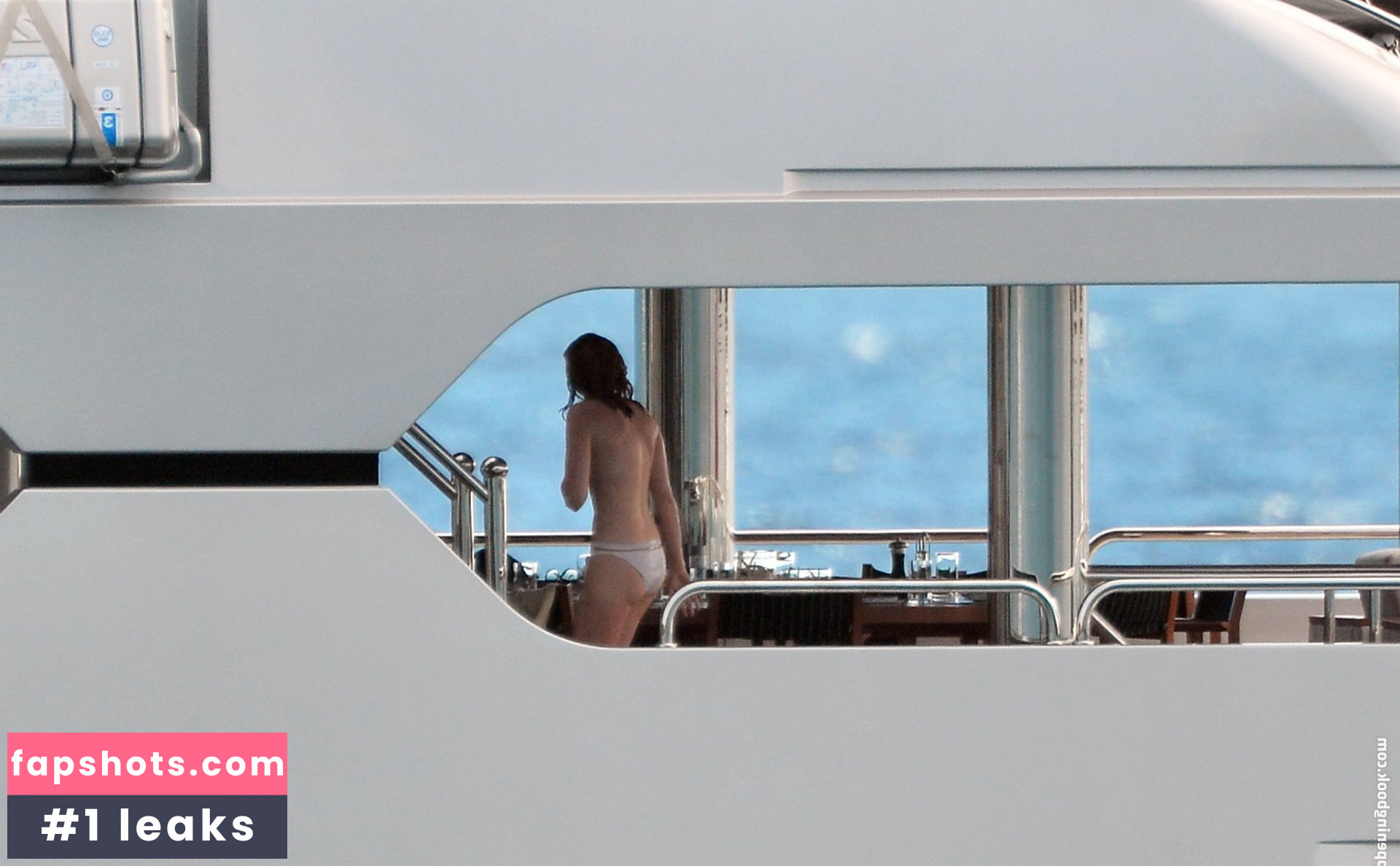 Lily Cole Filtración Desnuda OnlyFans Foto #88 - Fapshots