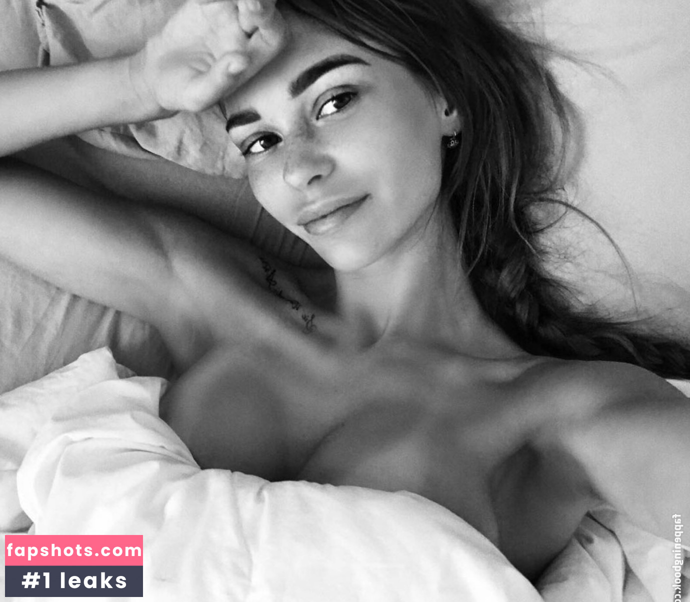 Lily Ermak gallery photo #136