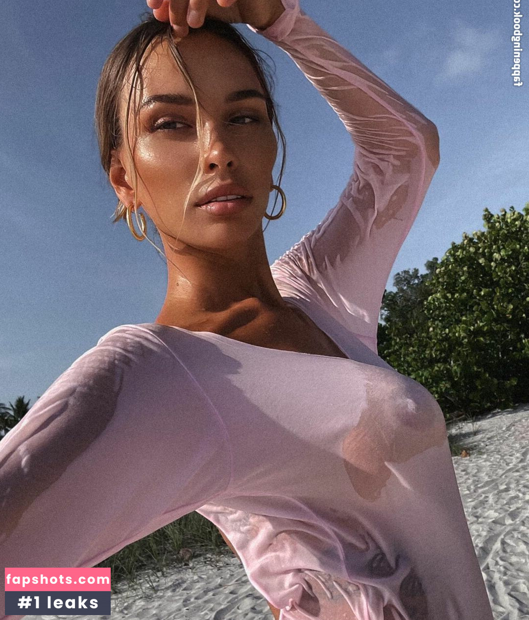 Lily Ermak gallery photo #25