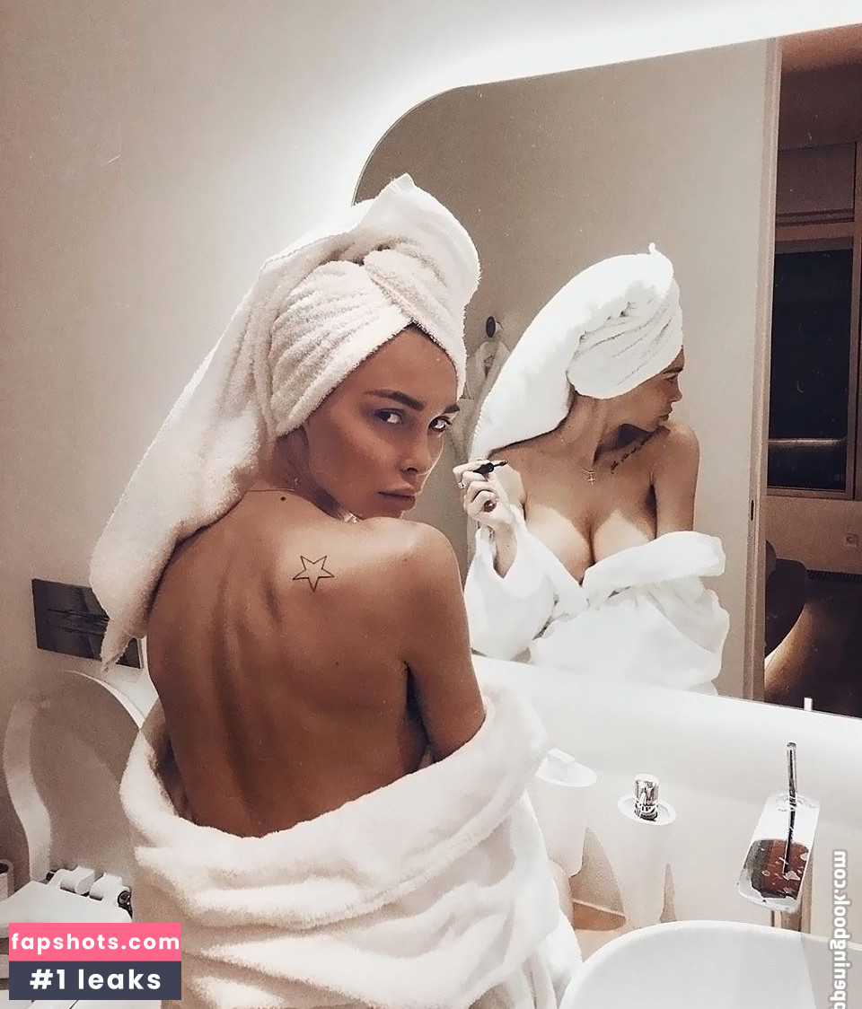 Lily Ermak gallery photo #85