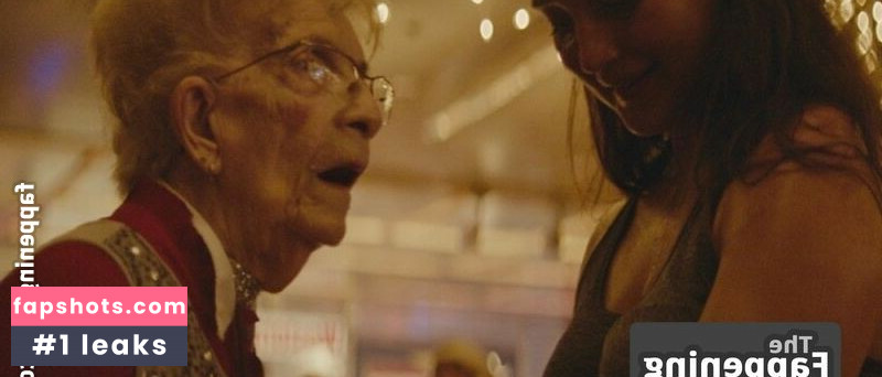 Lily Gladstone gallery photo #3