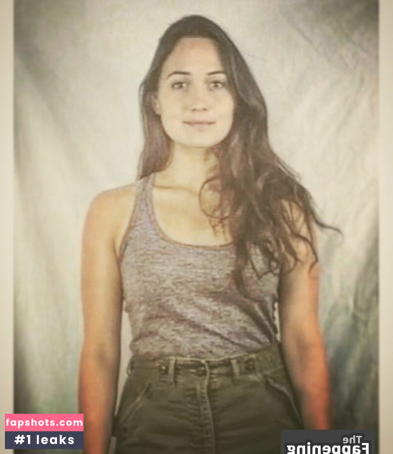 Lily Gladstone gallery photo #9