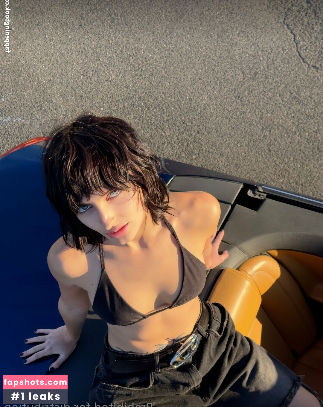 lily_helen gallery photo #15