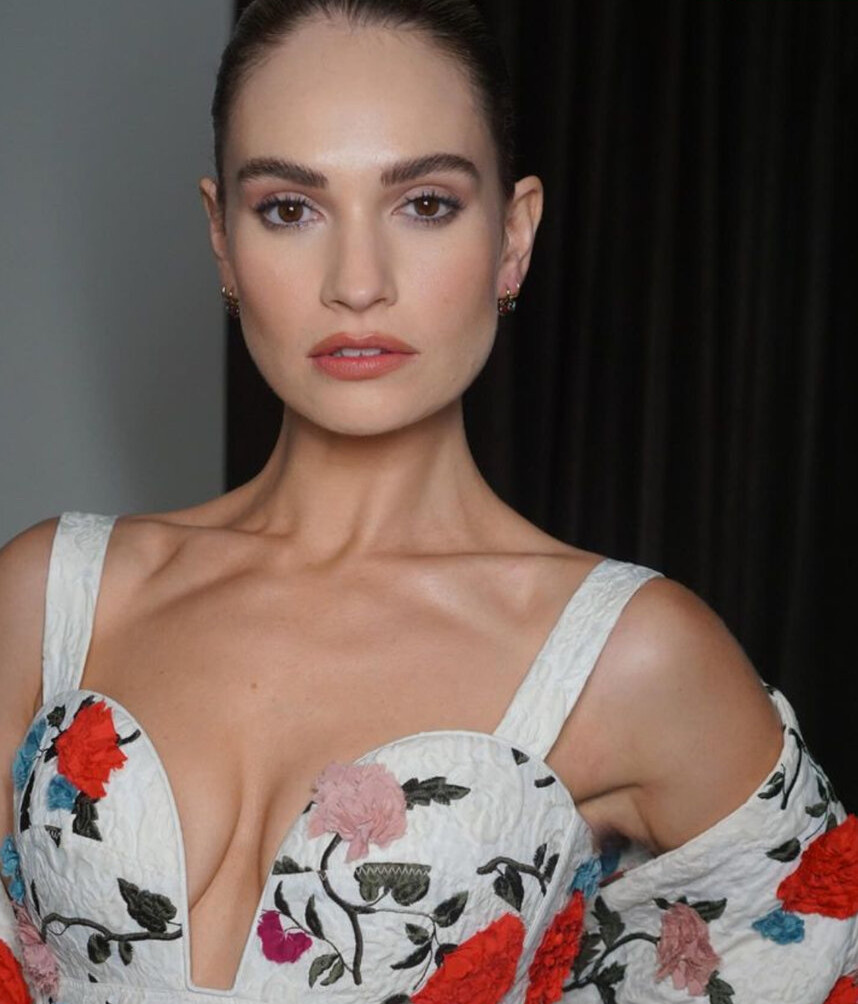 lily-james Filtración Desnuda OnlyFans Foto #322 - Fapshots