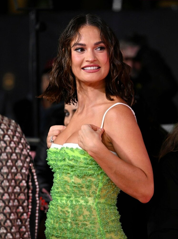 lily-james Filtración Desnuda OnlyFans Foto #871 - Fapshots