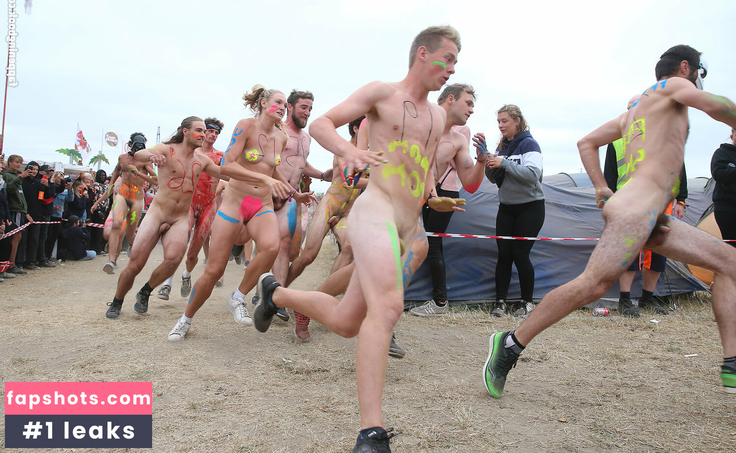 Lily Lowe Nude Leaks OnlyFans Photos #3 - LeakJerk