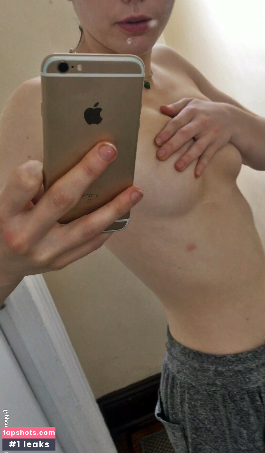 Lily Mo Sheen Filtración Desnuda OnlyFans Foto #6 - Fapshots