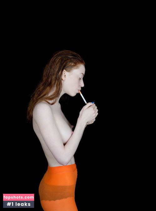 Lily Newmark Nude Leaks OnlyFans Photos #18 - LeakJerk