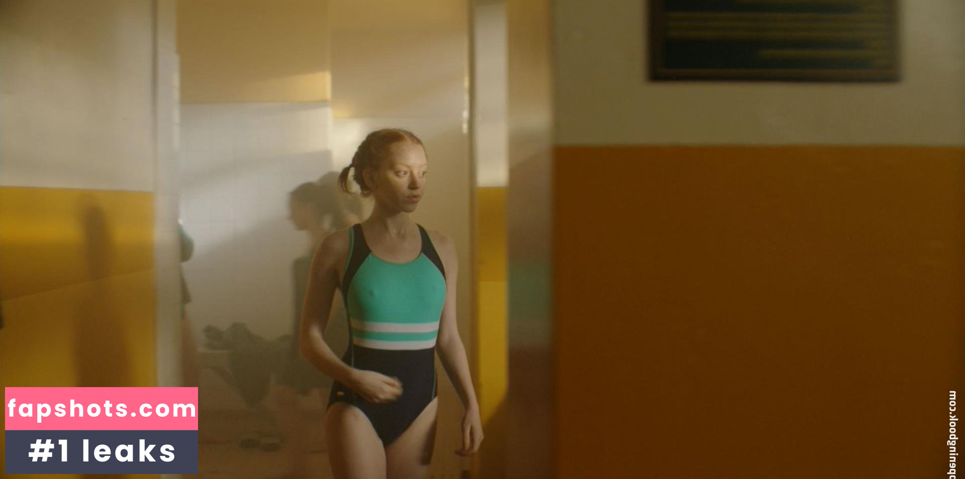 Lily Newmark Nude Leaks OnlyFans Photos #5 - LeakJerk