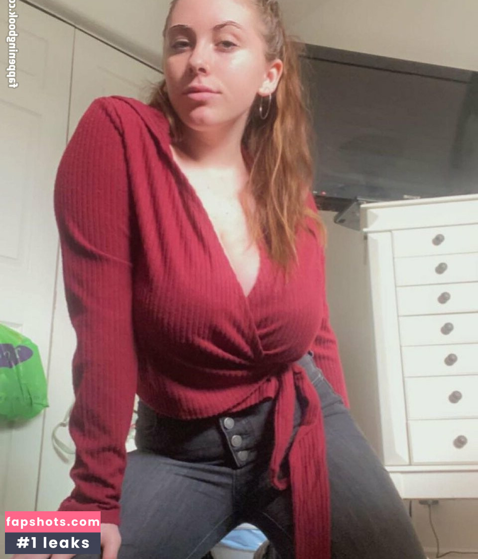 Lily Patrick gallery photo #36